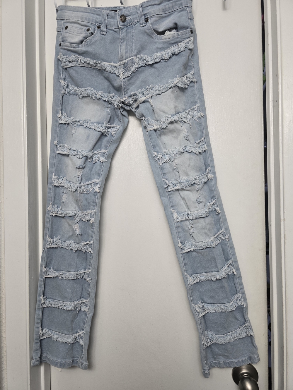 SPARK Men’s Distressed Light Wash StWomen's Light Blue Frayed Straight Leg Jeans